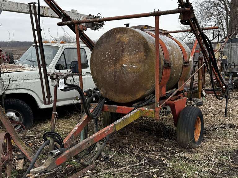 FarmRite Pull-type Sprayer image