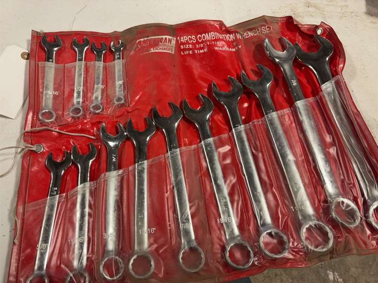 3/8" - 1-1/4" 14pc Wrench set in Roll. image