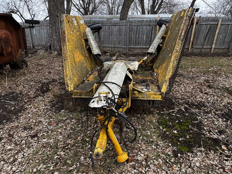 Woods 15' Batwing Mower image