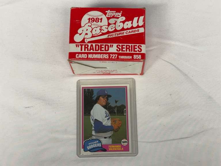 1981 Topps Traded Baseball Set w/ Fernando Valenzuela ROOKIE image