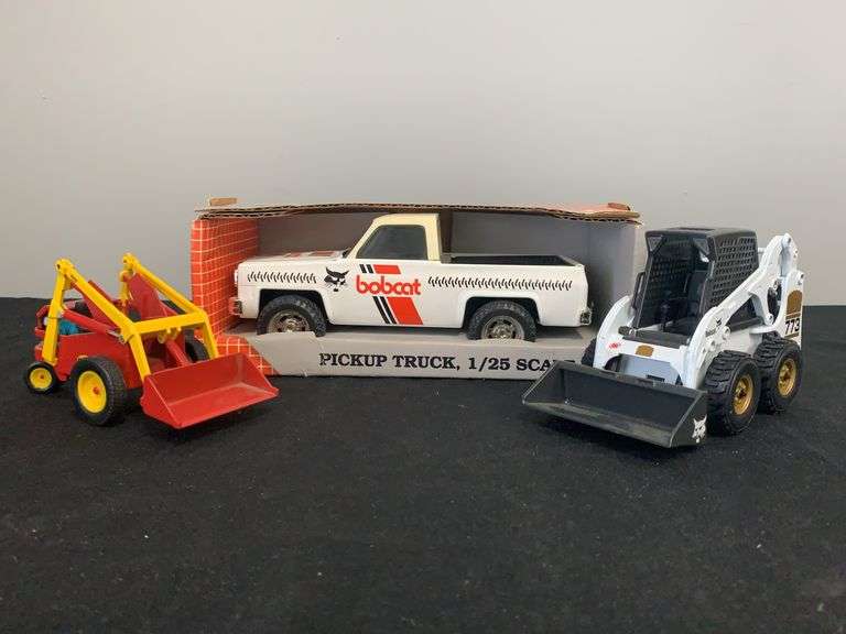 (3) 1/25 Bobcat Truck, Skid Steers image