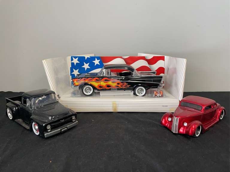 (3) Cars + Truck image