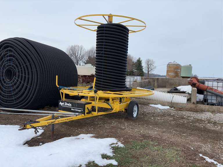Agri Drain Tile Stringer Trailer image