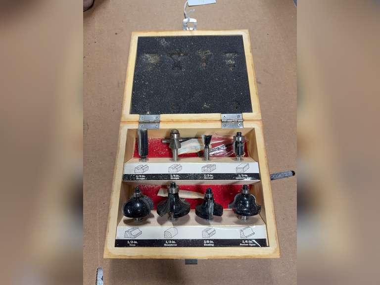 Craftsman Router Bits in a Box image