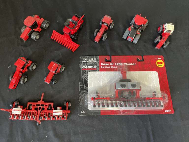 (9) 1/64 Case-IH + IH image
