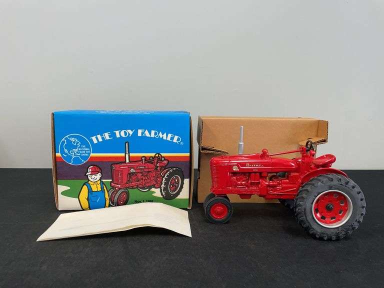 1/16 Farmall Super M-TA 1991 NFTS NIB Ertl image