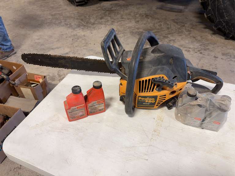Poulan Pro 42cc Chain Saw with (7) Bottles of 2-Cylinder Engine Oil image