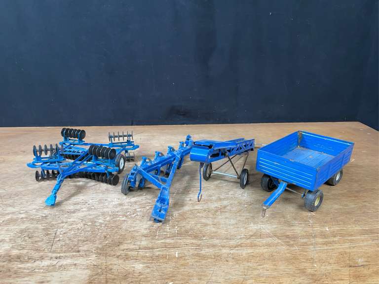 (4) 1/16 Ford Plow, Disk, Wagon, Elevator Ertl image