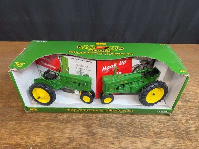 1/16 John Deere 40 + 70 50th Anniversary Ertl image