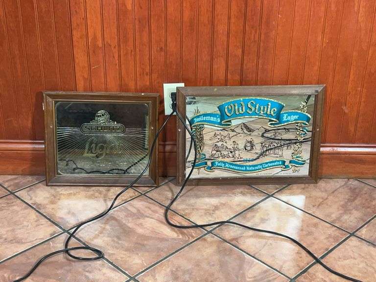 Old Style & Schlitz Light image