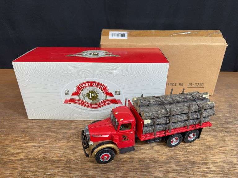 1/34 Mack L Series Logging Truck NIB 1st Gear image