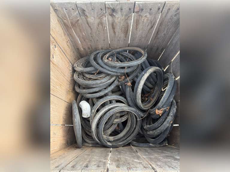 Planter Press Wheels image