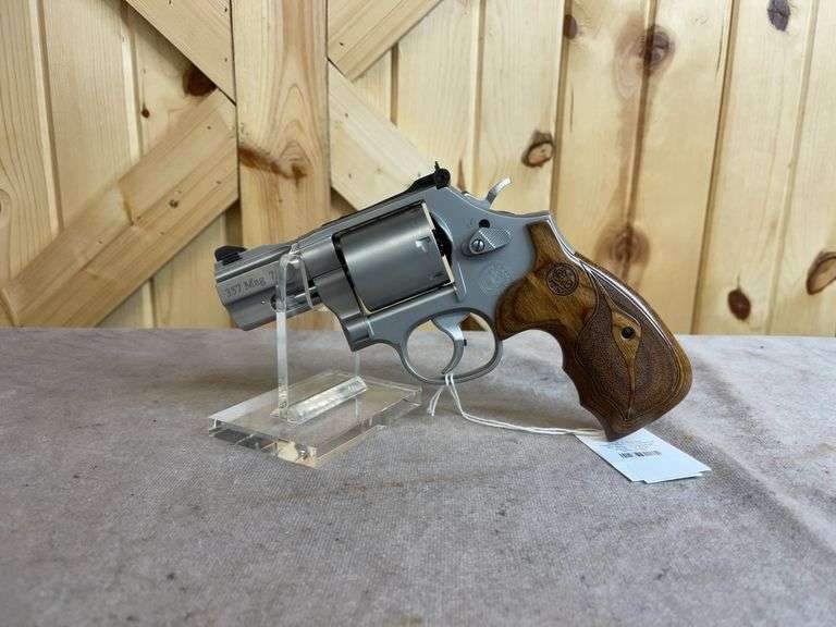 Smith & Wesson Model 686 7X Performance Center .357 Magnum DA Revolver image