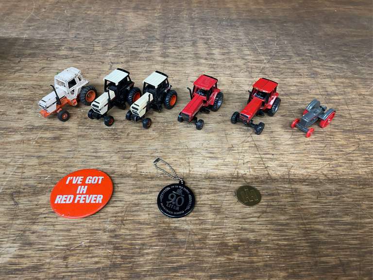 (9) Case, IH, Case-IH Lot image