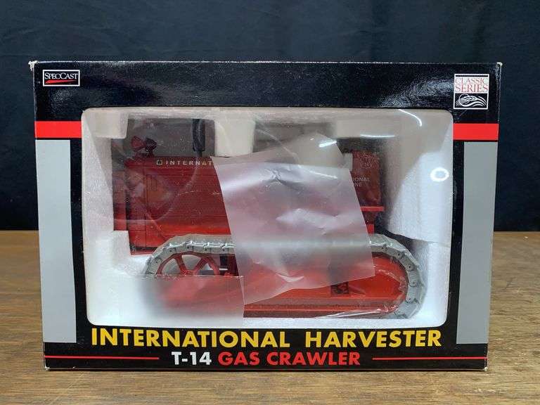 1/16 IH T-14 Crawler NIB SC image