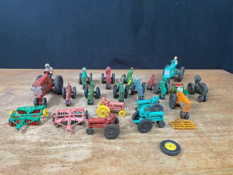 Ruber Tractors + Implements image