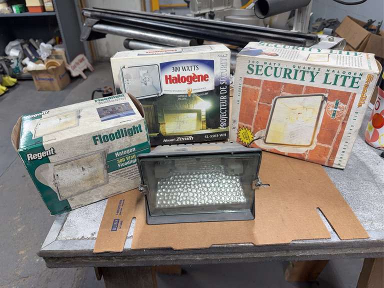 (4) Halogen Lights image