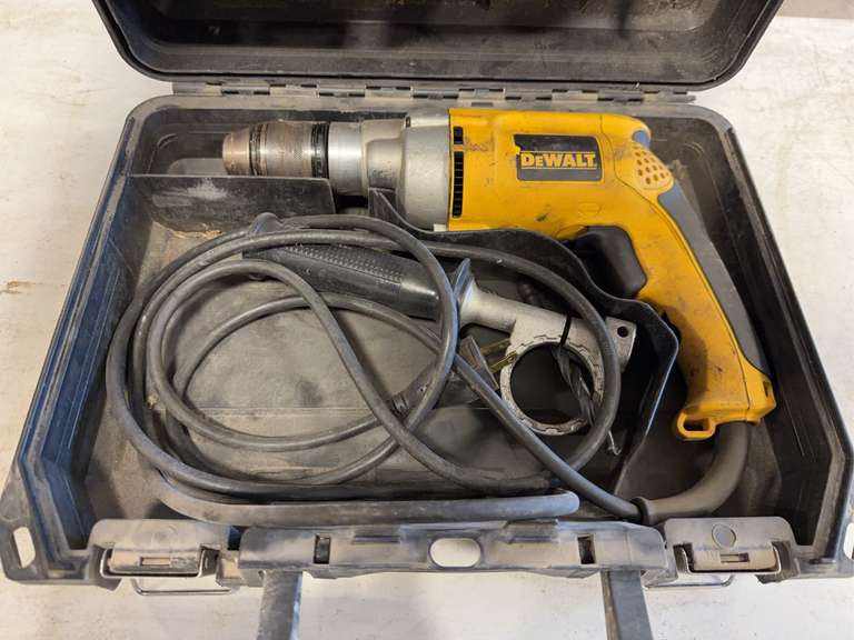 DeWalt 110v 1/2” Drill image