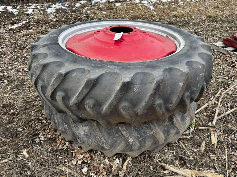 (2) Co-Op Agri-Power 15.5-38 Tires w/Rims image