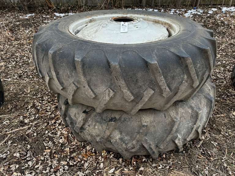 (2)-Dayton Thorobred Super 23 18.4-38 Tires with Rims image