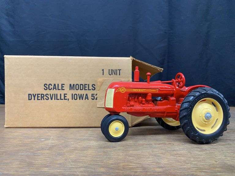 1/16 Cockshutt 40 1987 Summer Toy Festival NIB SM image