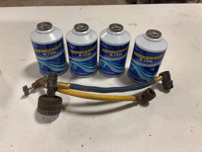 4 Cans R134a AC Coolant image