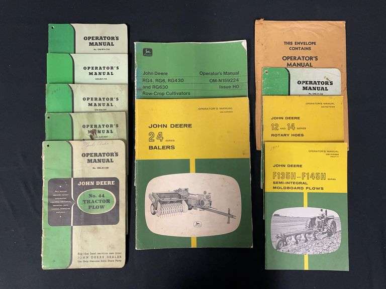 (11) John Deere Manuals image