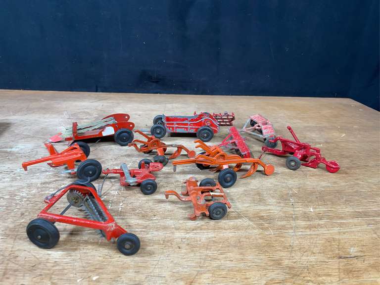 (12) Implements image