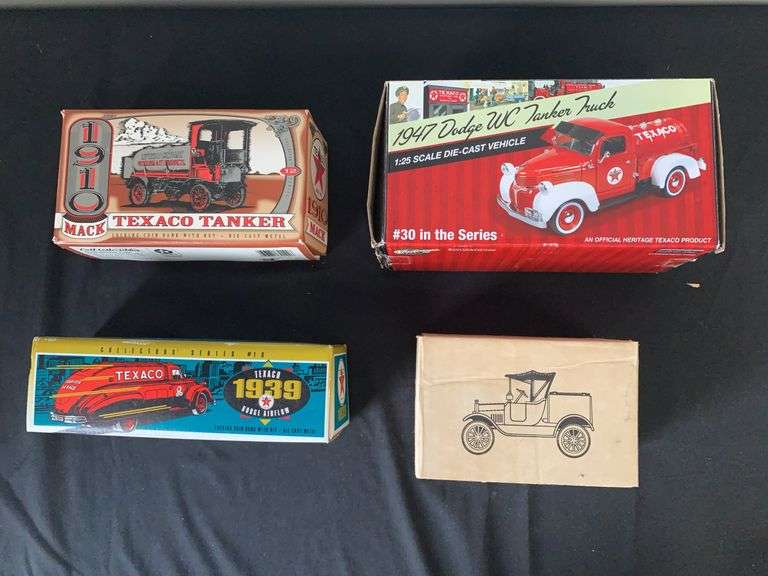 (4) Texaco Trucks NIB image