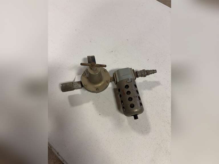 Air-Line Water Separator image