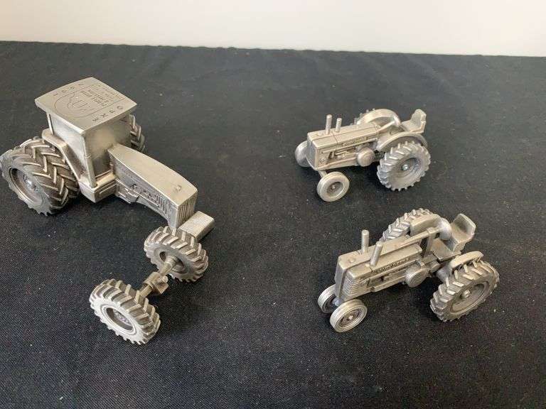 (3) 1/43 John Deere Pewter Tractors image