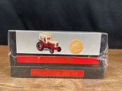 (4) 1/64 IH 66 Series Sets NIB Ertl