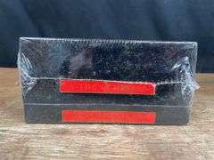 (4) 1/64 IH 66 Series Sets NIB Ertl