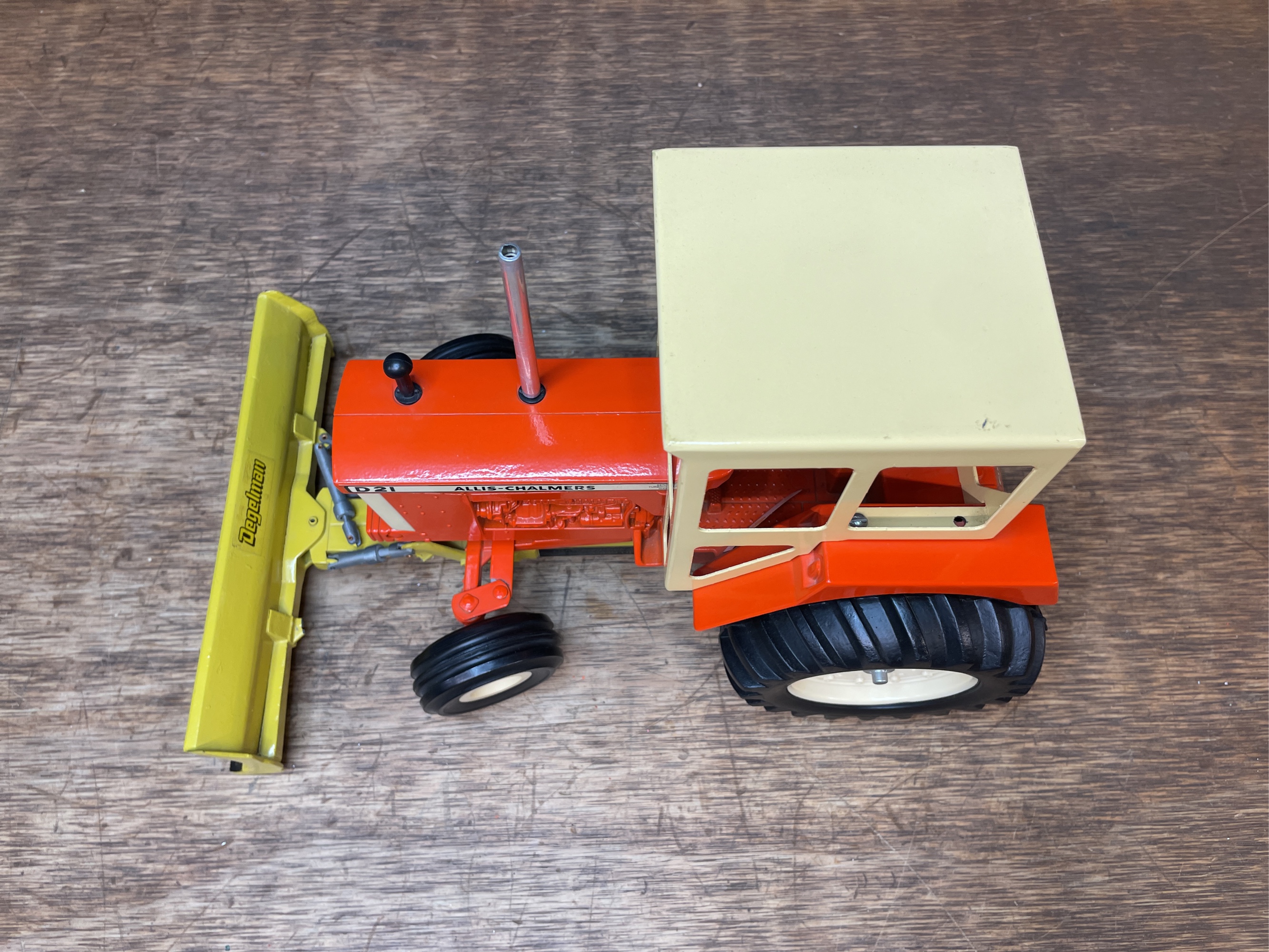 Lot image 4