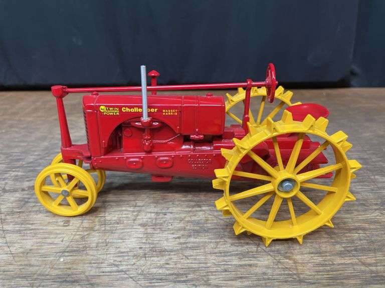 1/16 Massey-Harris Challenger Collector SC