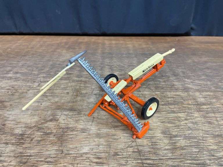 1/16 New Idea Sickle Mower SC