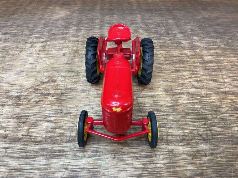 1/16 Massey-Harris Pony SM