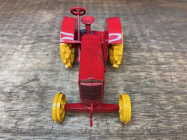 1/16 Massey-Harris 25 SM