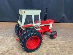 1/16 IH 1466 Dealer Ertl