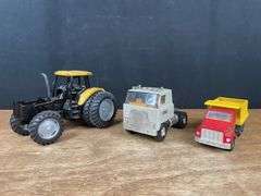 (3) Tractor + Trucks