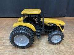 1/16 Challenger MT665B SM
