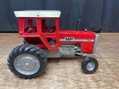 1/16 Massey Ferguson 1105 Ertl