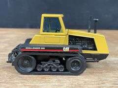 (2) Caterpillar Challenger + 591 Pipelayer Joal