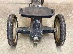 AC 7045 Pedal Tractor Ertl