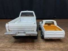 (2) AC Pickup Trucks Ertl