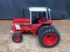 1/16 IH 1086 2004 TTT Ertl