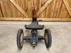 AC 7045 Pedal Tractor Ertl