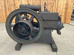 Early 3 Bolt 5 HP poppet Valve Thermoil Diesel Stationary Gas Engine.