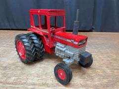 1/16 Massey Ferguson 1150 V8 Ertl