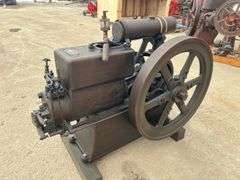 Early 3 Bolt 5 HP poppet Valve Thermoil Diesel Stationary Gas Engine.